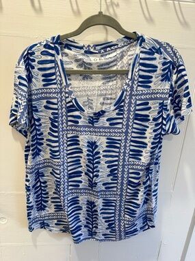 LOFT Blue & White Scoop Neck Short Sleeve Tee - Botanical Print